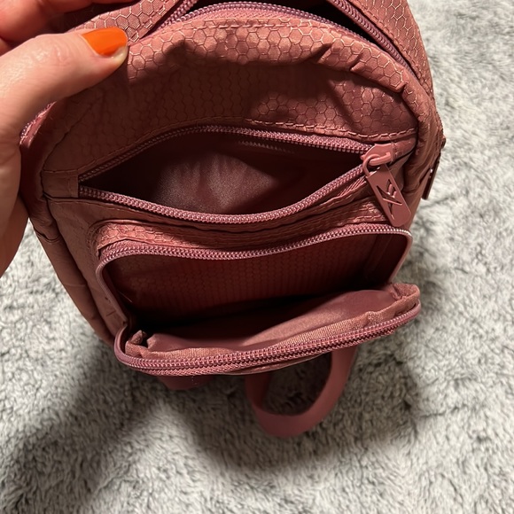 Mini back pack - Picture 5 of 7